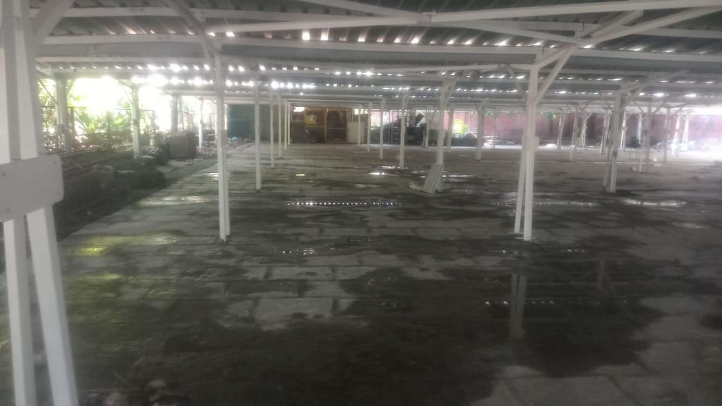 Machine foundation construction